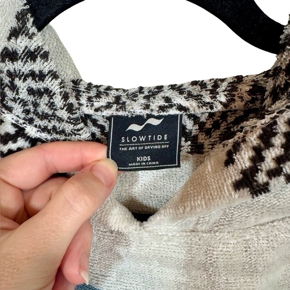 SLOWTIDE Oso Kids Surf Swim Changing Poncho Cotton Terry Wearable Towel - Picture 9 of 11